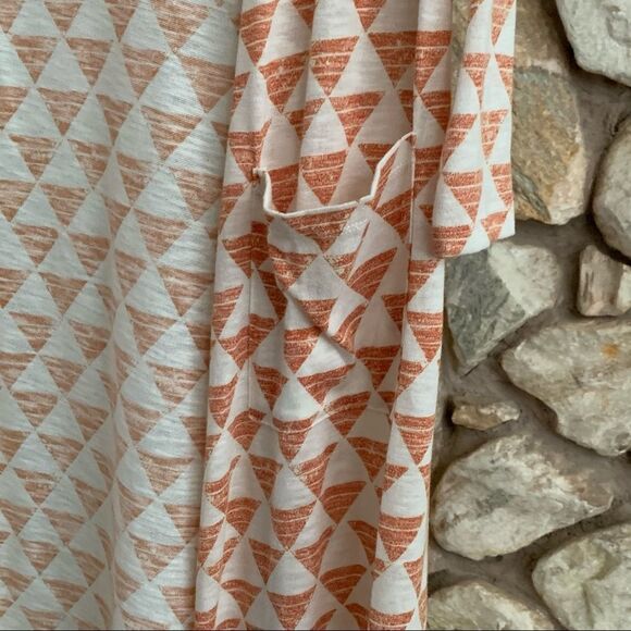 Lularoe sarah   - Picture 4 of 8